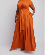 Load image into Gallery viewer, Hey You Skirt Set
