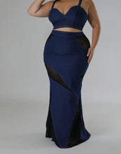 Load image into Gallery viewer, Denim crop top high-waisted skirt set
